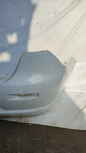 Parachoque Traseiro Fiat Siena 2009/2011 com detalhe