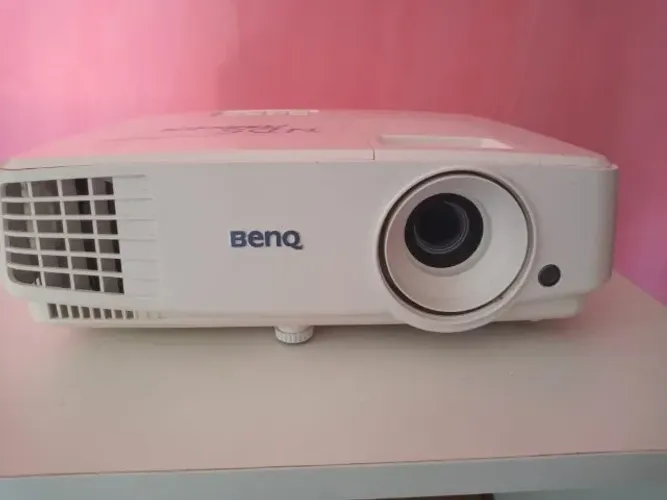 projetor - ALUGUEL para eventos e festas  - tambem temos  tela