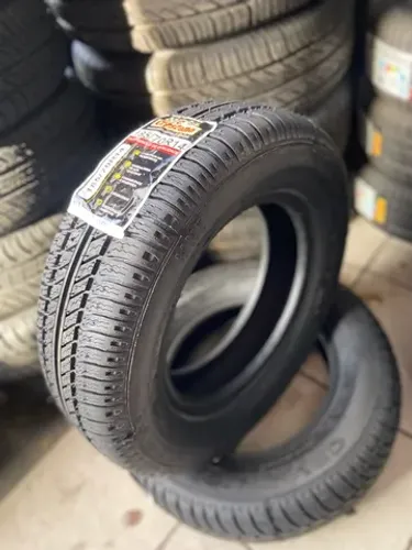 Pneu CRYSTONE aro 185/70/14 (REMOLDE vipal)