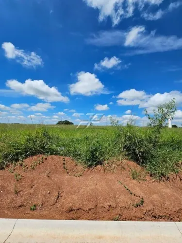 Terreno à venda em condomínio - Corumbataí/SP.