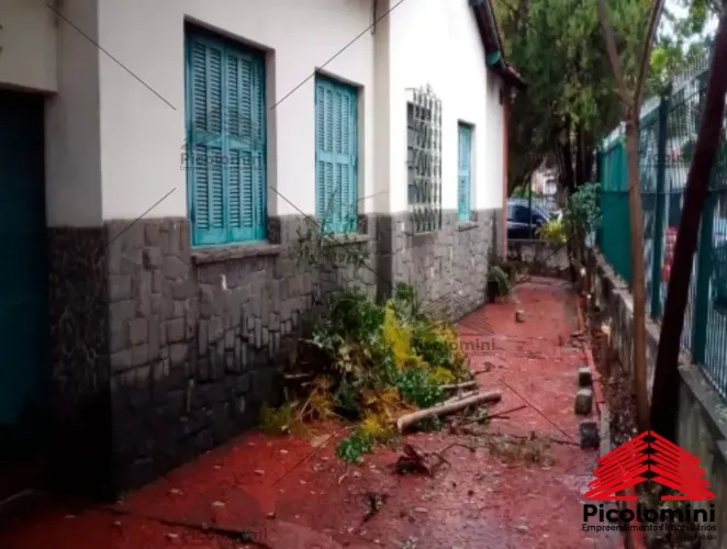 Casa em excelente condominio na Vila Prudente, maior terreno do condomínio 270 m2- precisa