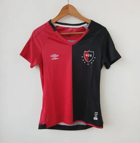 Camisa oficial feminina do Newell' s Old Boys