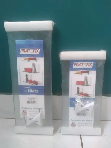 Prateleiras em Vidro Kit com dois 15x30 e 15x40