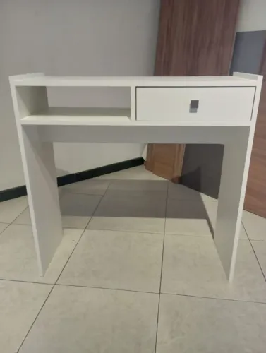Mesa manicure com 01 gaveta