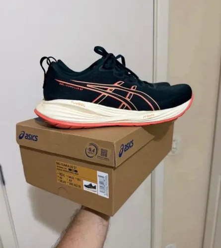 Asics Cumulus 27 tamanho 42