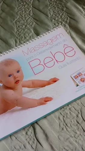 Massagem para o desenvolvimento do bebê
