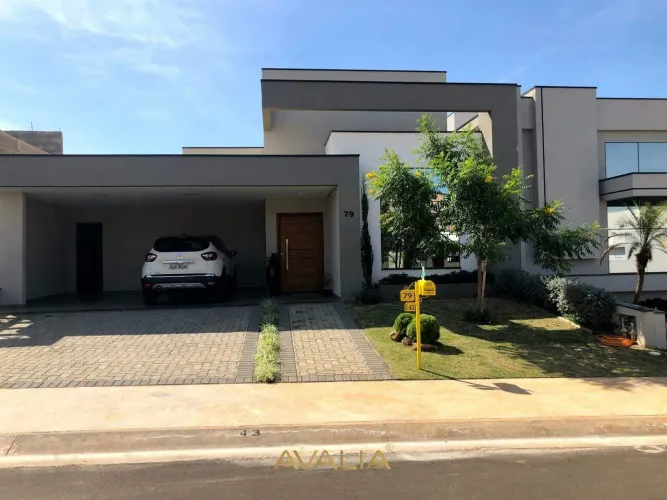 Casa à venda no Condomínio Dona Maria José