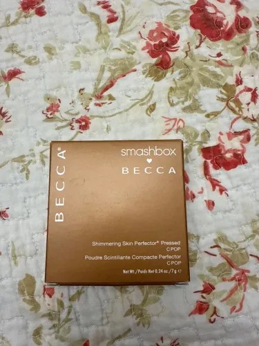 Iluminador Smashbox x Becca - C Pop