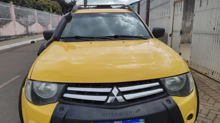 TRITON SAVANA 3.2 - 2014 -  IMPECÁVEL COMO NOVO!