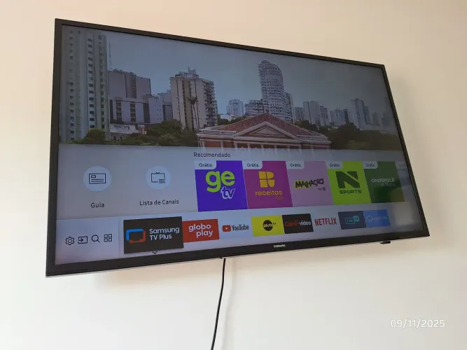 SMART TV SAMSUNG 43" 4K MU6100