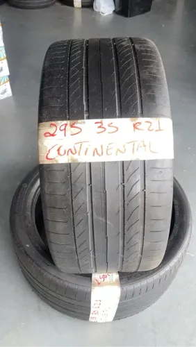 Pneus 295/35 R21 Continental usado meia vida