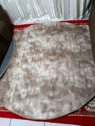R$159.99 tapete felpudo peludo Bege mesclado 2metros  Novo