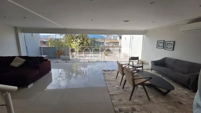 Recreio dos Bandeirantes | Cobertura 3 quartos, sendo 3 suites