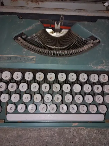 Máquina de escrever
