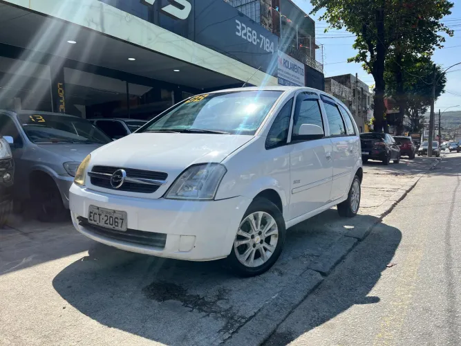 Vendo Meriva Joy - pequena entrada + fixas de R$339,48