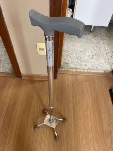 Bengala de 4 pontas regulável 