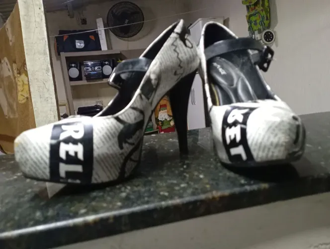 Sapatos Femininos Diversos em desapego