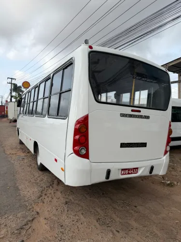 Micro Ônibus Urbano Coletivo Mercedes 2010