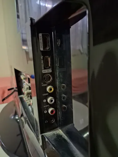 Tv Samsung 40 Display com Risco