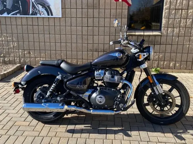 AM - Super Meteor Astral 650cc 2026/2027