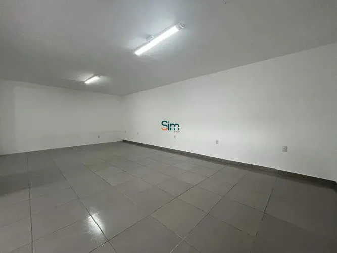 Sala Comercial Para Locação No Centro Próximo à Igreja Catedral