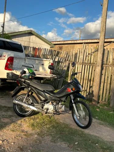 Desapego Honda pop110 novinha