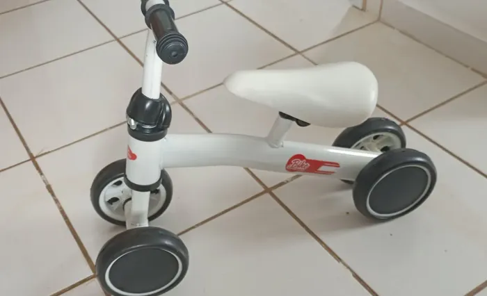 Bicicleta de equilíbrio bike Castela 