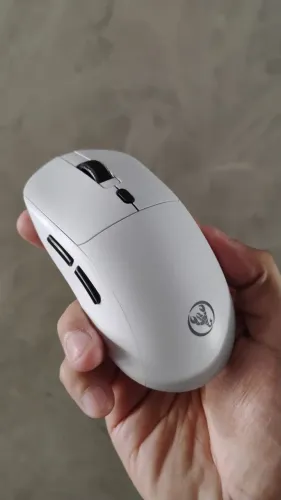 Mouse sem Fio Recarregável - 2.4G USB - RGB / 3600dpi- Branco - Novo