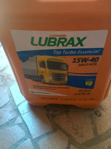 Galão de 20 litros de óleo queimado