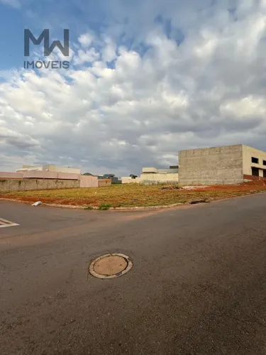 Área no Residencial Cerejeiras - Anápolis - Av. Cerejeiras