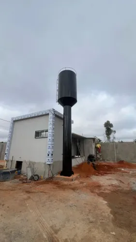 Caixa tipo torre 5 mil litros de capacidade