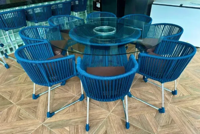 Conjunto de Mesa Roma de Vidro com Poltronas..