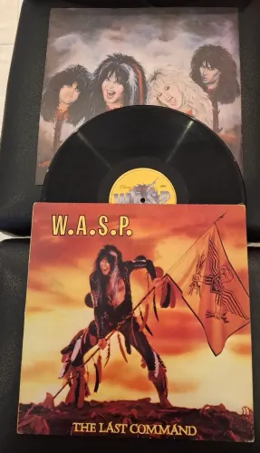 VINIL HEAVY METAL lote $750,00 individual $150,00
