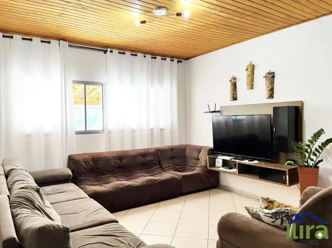 Sitio Para Comprar Com Piscina, 5 Quartos, 1 Suite