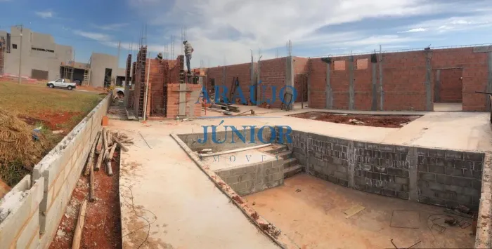 Casa de luxo em condomínio à venda em Santa Bárbara D'Oeste-SP 5 quartos, 5 suítes, 2 sala