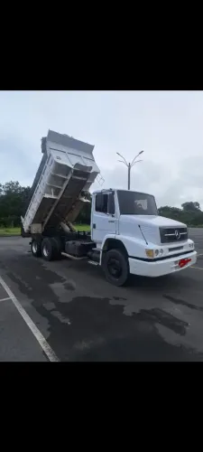 Caminhão MB 1620 caçamba