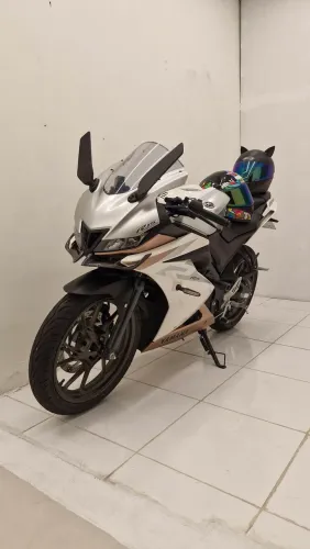 Yamara R15