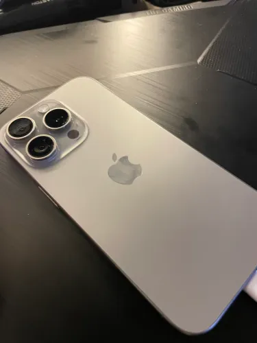 iPhone 15 Pro 128gb
