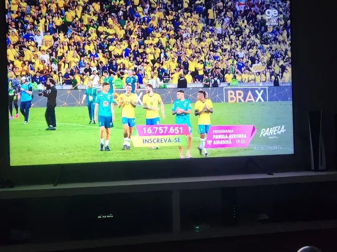TV SAMSUNG 82 POLEGADAS 