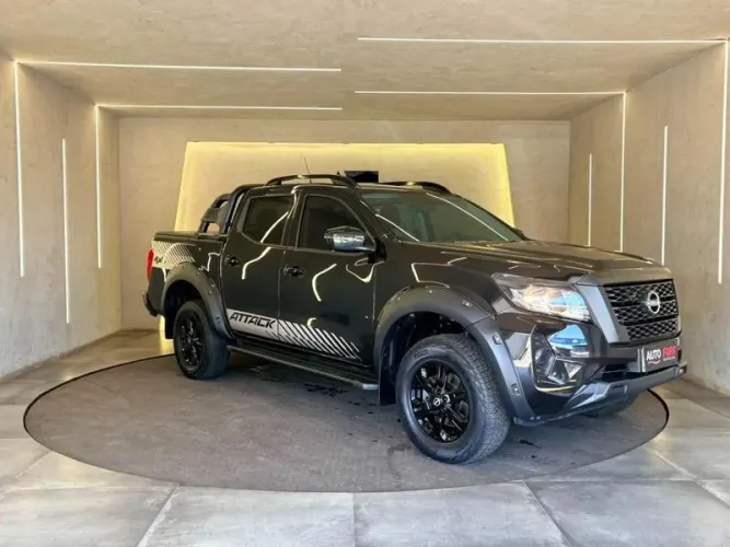 Nissan Frontier Attac.cd 4X4 2.3 Bi-TB Die. AUT 2025