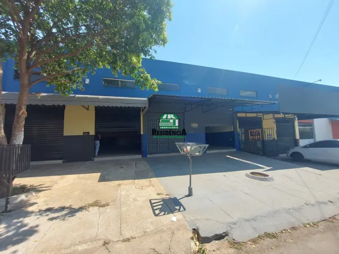 SALA COMERCIAL PARA LOCAÇÃO EXCELENTE LOCALIZAÇÃO! Bairro São Joao. Excelente sala comerci