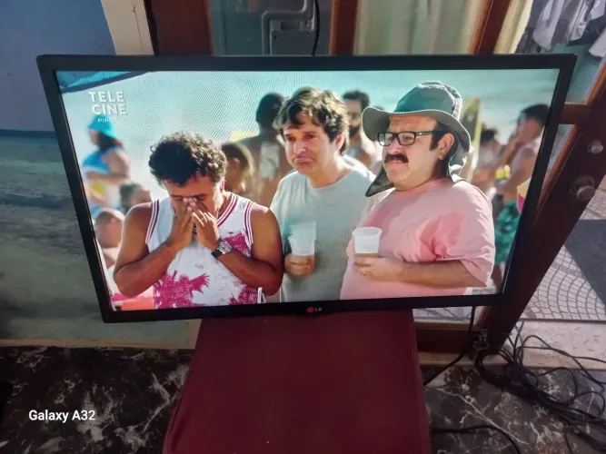 TV LG 32 POLEGADAS COMPLETA