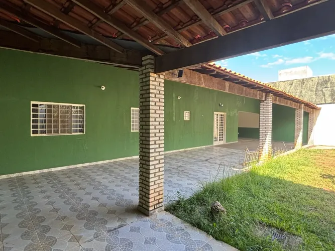 Alugo linda casa no Setor de Mansões de Sobradinho