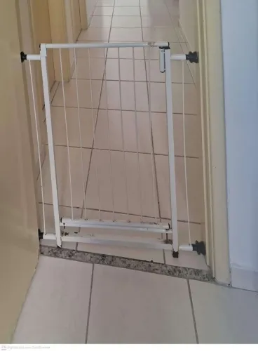 Portão ajustável