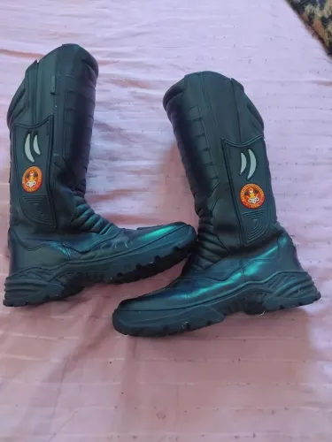 Coturno militar,novo .