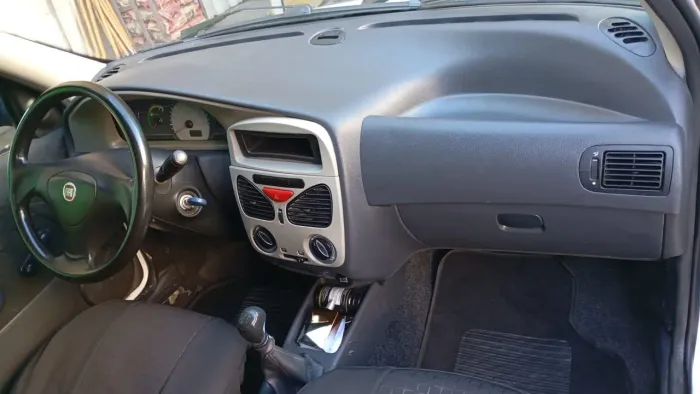Fiat Palio 1.0 Economy Fire Flex 8V 2P 2010
