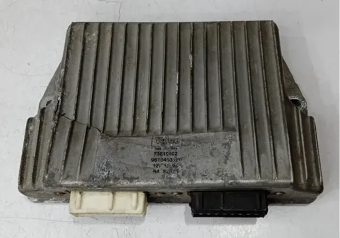 Módulo Câmbio Peugeot 307 C5 2.0 1993 - 2003 / *0