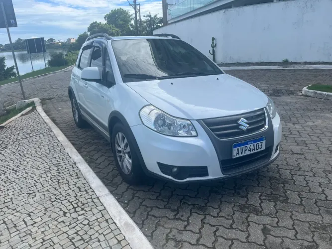 Suzuki SX4 2.0 16V 145cv 4WD 5P Mec. 2014