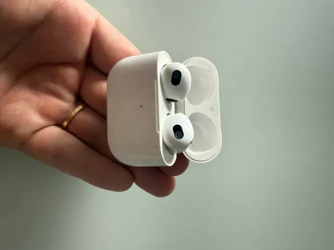 Apple AirPods 3ª geração
