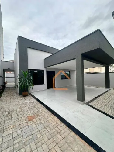 Casa com 3 dormitórios à venda, 180 m² por R$ 1.100.000 - Santa Rita II - Pouso Alegre/MG